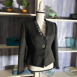 Gorgeous Giorgio Armani Cropped Suit Jacket